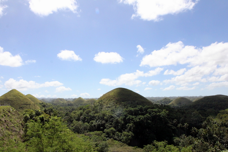 ExploringBoholwithKids-ChocolateHills2